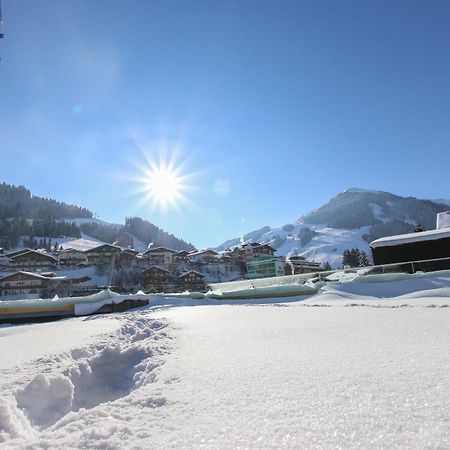 Hotel Sonnberg Saalbach-Hinterglemm Exterior foto
